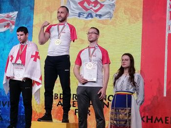 Дмитрий Хмелевский из Еманжелинска завоевал бронзовую медаль чемпионата мира по армрестлингу