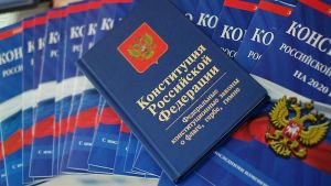 «За» поправки в Конституцию России высказалось 77,9 процента россиян