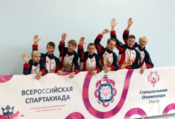 Красногорские баскетболисты в составе сборной Челябинской области по баскетболу привезли золотые медали из Санкт-Петербурга