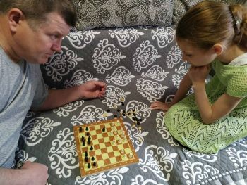 Шахматы в формате онлайн: ДДТ «Алый парус» из Красногорского Еманжелинского района успешно работает дистанционно