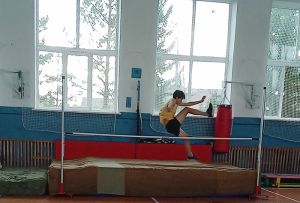 В еманжелинской спортивной школе прошли традиционные соревнования по прыжкам в высоту и спринтерскому многоборью для школьников