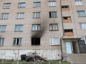 В ночь на 6 октября в Еманжелинске загорелась комната в коммунальной квартире пятиэтажного дома