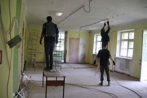 В поселке Красногорском идет модернизация библиотеки