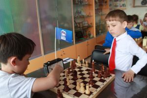 В Еманжелинском районе прошли командные игры по шахматам среди школьников