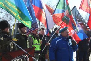 Своих не бросаем: автомобилисты Еманжелинского района поддержали Донбасс