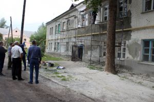 В Еманжелинске уже четвертый год «капиталят» дома поселка кирзавода