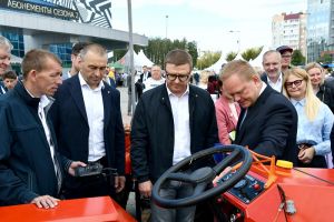 ООО «Трактор» презентовало эксклюзивные модели техники на региональной выставке «АГРО-2022» в Челябинске