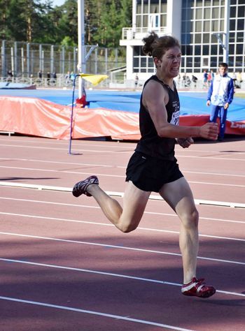Красногорский спортсмен Андрей Бычков стал бронзовым призером первенства области по легкой атлетике