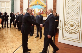 Президент Беларуси намерен поддержать предложение Дубровского об организации рейса Минск-Челябинск