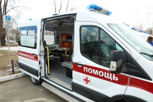 Автомобили скорой помощи оснащены всем необходимым оборудованием с учетом действующих требований и стандартов минздрава России.