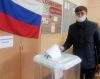 В голосовании принял участие спикер Собрания депутатов Еманжелинского района Иван Юртеев