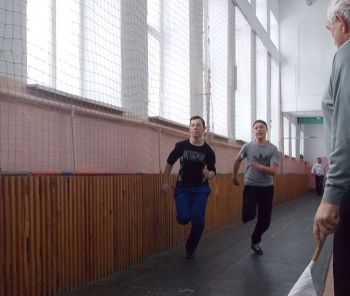 В Еманжелинске прошло открытое первенство ДЮСШ по легкой атлетике «Новогодний спринт»