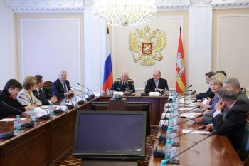 Губернатор Челябинской области Борис Дубровский обсудил с ветеранским активом проблемы оказания медицинских услуг