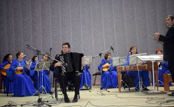 Еманжелинский муниципальный русский оркестр «Садко» побывал с гастролями в Казахастане