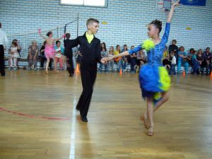 В Еманжелинске прошел отчетный концерт единственной в районе студии бального танца
