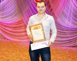 В поселке Красногорском Еманжелинского района впервые прошел конкурс талантов для взрослых