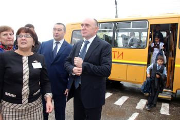 Еманжелинск посетил глава региона Борис Дубровский