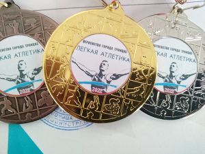 Еманжелинские и красногорские легкоатлеты заняли призовые места на открытом турнире в Троицке
