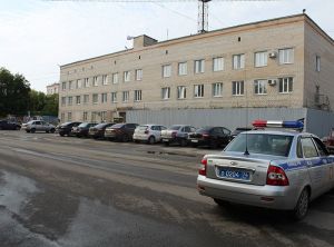 В Еманжелинске 23-летний мужчина похитил деньги из квартиры знакомой, с которой выпивал