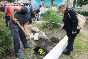 Еманжелинский детский дом принял участие в акции «Сад Надежды»