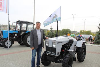 Предприятие из Еманжелинска ООО «Трактор» отмечено дипломом за активное участие в 27-й областной агропромышленной выставке