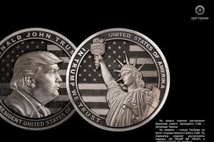 Златоустовские мастера изготовили монету-медаль из серебра с изображением Дональда Трампа
