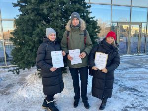 Еманжелинских волонтеров отметили на региональном уровне в Челябинске