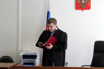 Три с половиной года колонии-поселения получил экс-руководитель «Уралсервиса» Олег Каньшин
