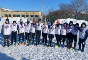 Команда еманжелинской школы № 4 выиграла фестиваль УрФО по регби на снегу