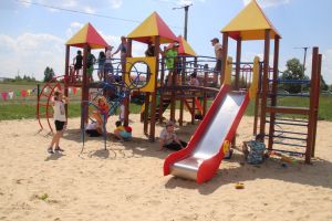 В Красногорском установили еще один детский игровой комплекс