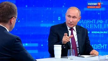 Жители поселка Маук Челябинской области обратились с вопросом на «прямую линию» с Владимиром Путиным
