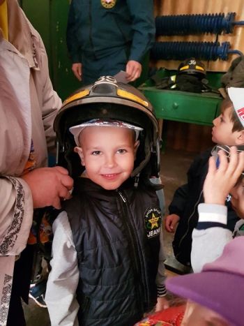 В пожарной части в Еманжелинске чествовали воспитанников детского сада № 12
