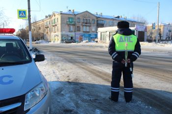 Еманжелинские полицейские приняли участие в двух всероссийских акциях, посвященных Международному женскому дню