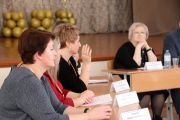 «Педагог года-2022» в Еманжелинске: заключительным этапом конкурсных испытаний стал «круглый стол» образовательных политиков