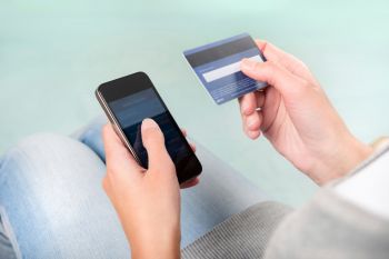 Жительница Еманжелинска перевела мошенникам 23 тысячи рублей