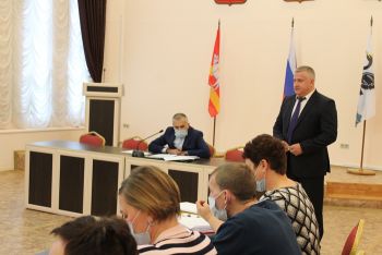 Главой Еманжелинска избран Дмитрий Гатов
