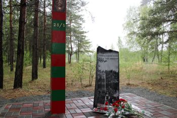 В поселке Зауральском Еманжелинского района установили памятный знак &laquo;Воинам-пограничникам&raquo;