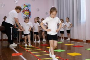 Конкурс «Педагог года-2026»: в Еманжелинске прошли первые открытые занятия для дошкольников
