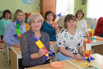 В Еманжелинском районе заведующие детских садов конструировали ракеты