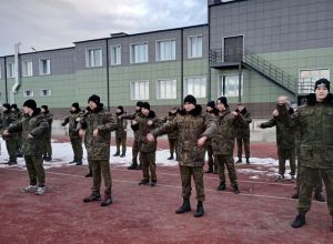 Десятиклассники Еманжелинского округа принимают участие в традиционных военных сборах