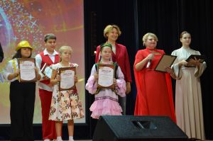 На музыкальном небосводе зажглись новые звезды: Еманжелинск принял областной фестиваль &laquo;Звонкие блестки Южного Урала&raquo;