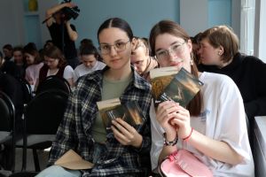 Еманжелинские школьники и студенты участвуют в новом образовательном проекте &laquo;Друг с Юга Урала&raquo;