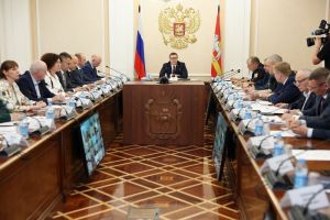 В Челябинской области на летних каникулах планируют открыть 799 лагерей, включая 60 загородных, 9 палаточных, 727 лагерей дневного пребывания и 3 лагеря труда и отдыха