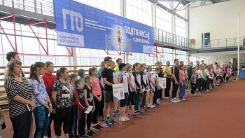Еманжелинцы приняли участие в областном фестивале ГТО в Челябинске, сдали лыжные нормы