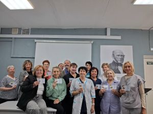 В Еманжелинске сотрудники районной больницы получили знаки отличия комплекса ГТО