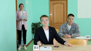 Еманжелинские выпускники сдают три госэкзамена по выбору