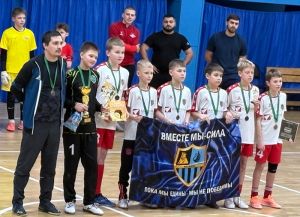 Футболисты еманжелинской спортивной школы заняли третье место в новогоднем турнире в Челябинске