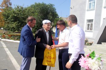 В День города Еманжелинска главными героями праздника стали шахтеры