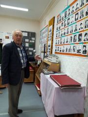 На угольных предприятиях поселка Красногорского было много трудовых династий, одна из них &ndash; семья Ушаковых