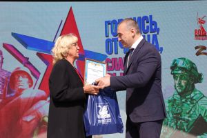 В Еманжелинске в День города чествовали матерей защитников Отечества